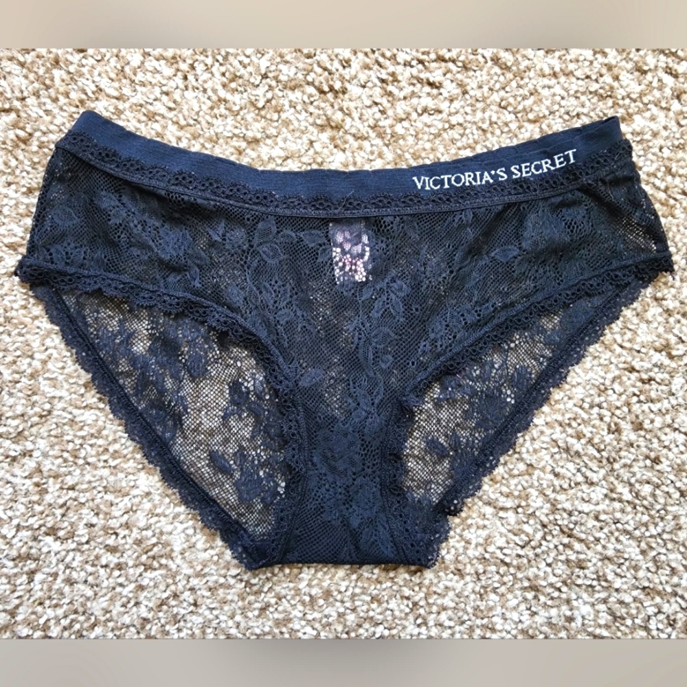 VTG Victoria’s Secret Lace Panties